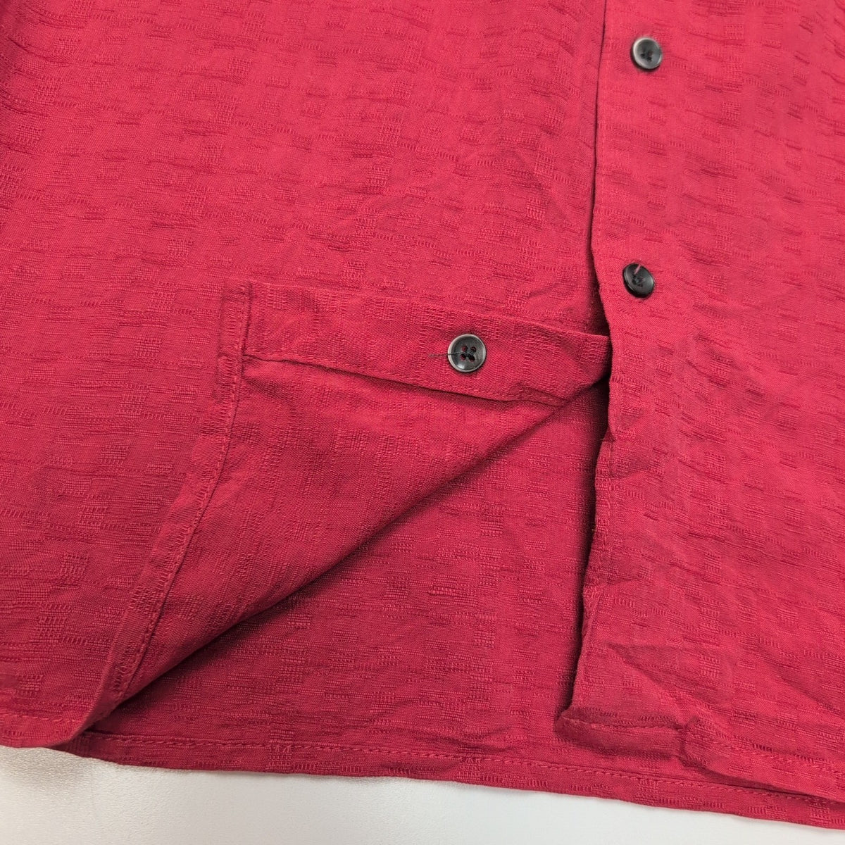 Chemise Tasso Elba Taille L Rouge Soie Rayonne Gaufrée Manches Courtes