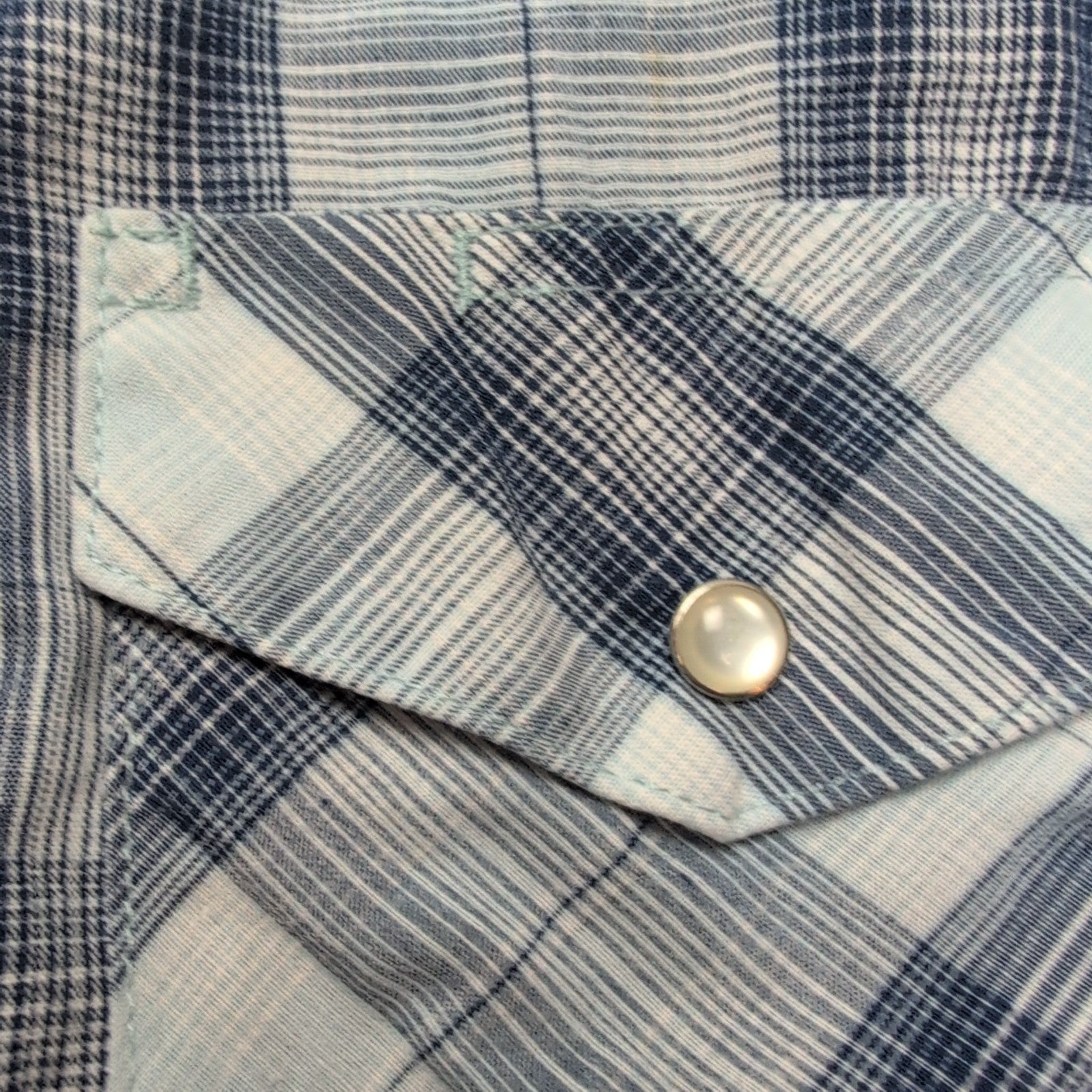 Chemise Wrangler Manches Courtes Bleue Carreaux à Poches Style Western Taille L
