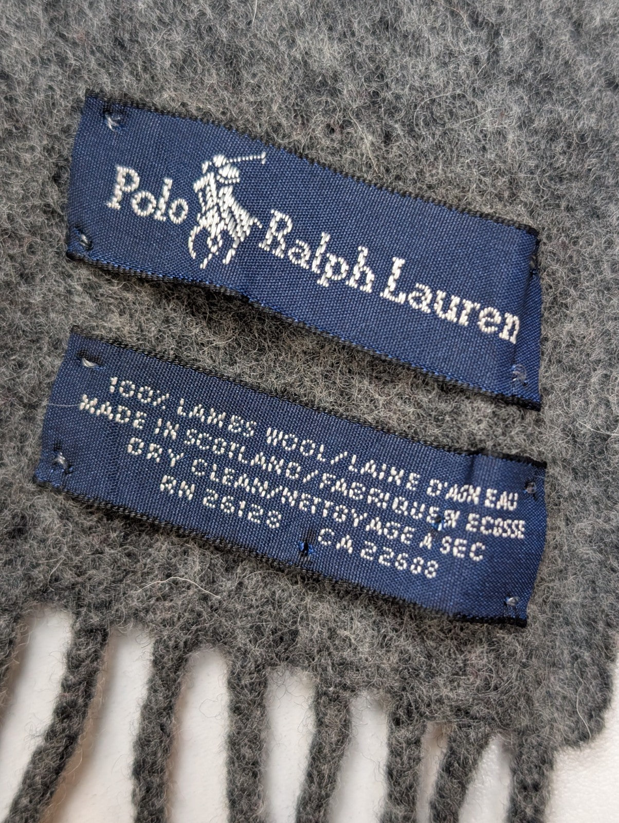 Écharpe Polo Ralph Lauren 100% Laine d'Agneau Grise Logo Bordeaux Scotland