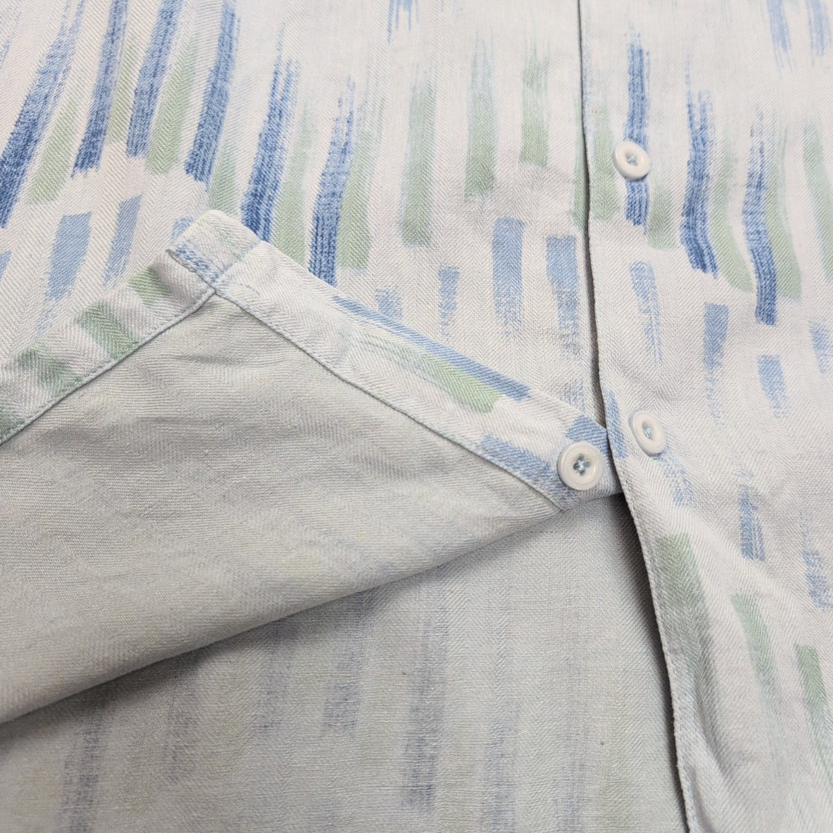 Chemise Hawaïenne Vintage Silk L 100% Soie Bleu Motif Abstrait Poche