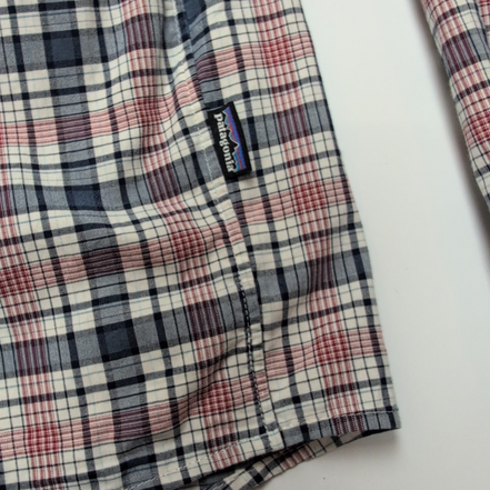 Chemise Patagonia L carreaux bleu rouge blanc coton organique manches longues