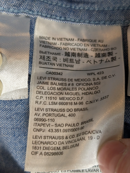 Chemise LEVI'S Bleu Effet Jean Denim Manches Longues - Taille M
