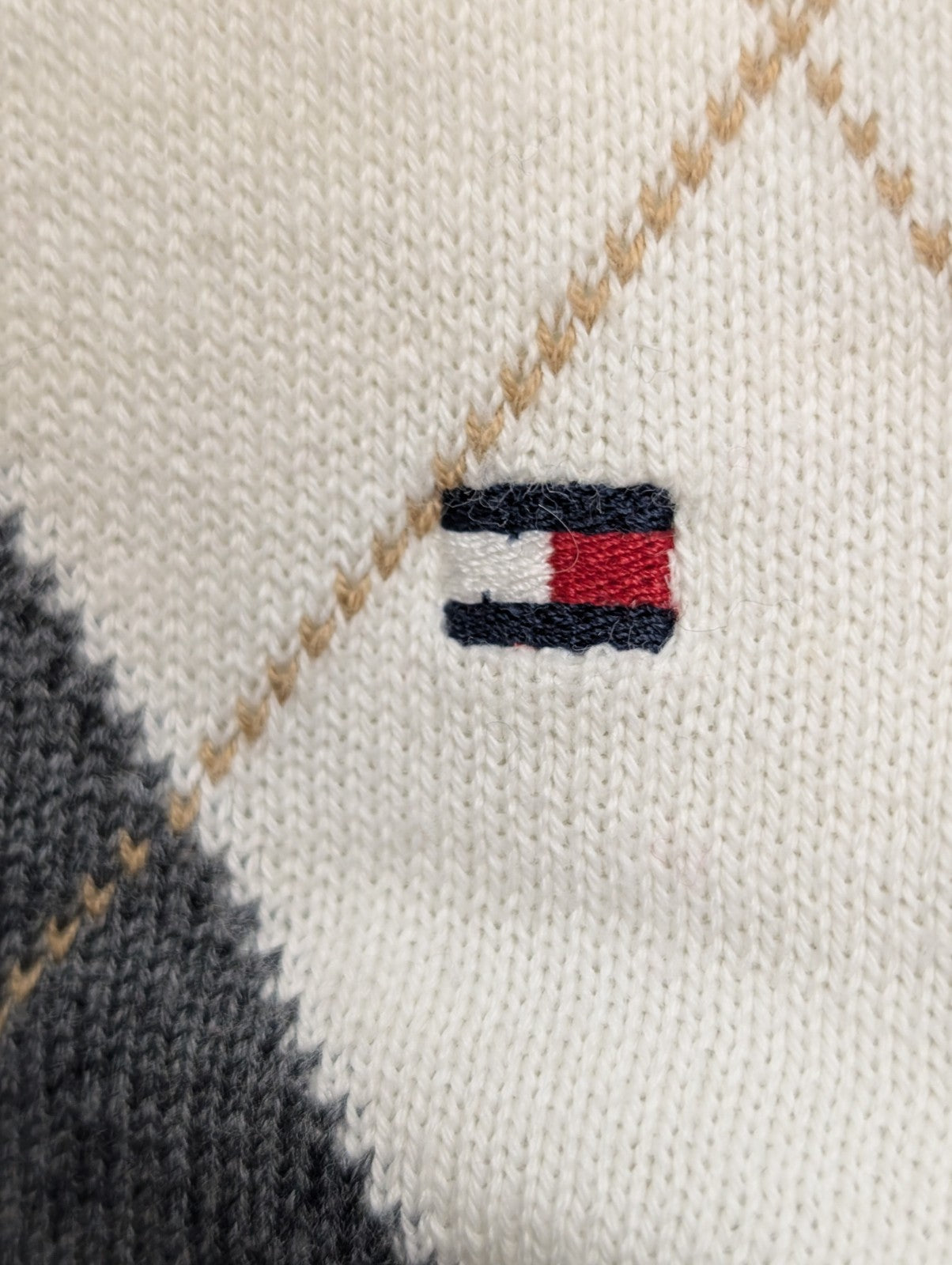 Pull Tommy Hilfiger Homme Col V Losanges Arlequin Gris & Marron - Taille M