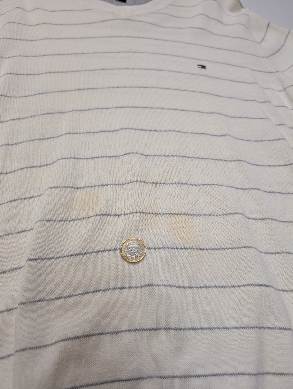 Pull Tommy Hilfiger Homme Blanc Cassé Rayures Grises Col V - Taille M