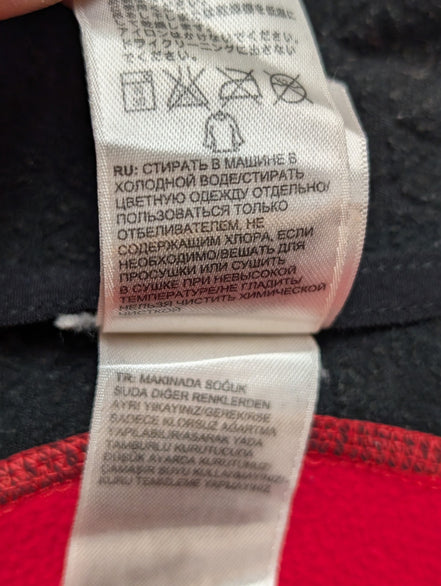 Haut Technique The North Face VaporWick  homme Rouge & Noir - Taille M