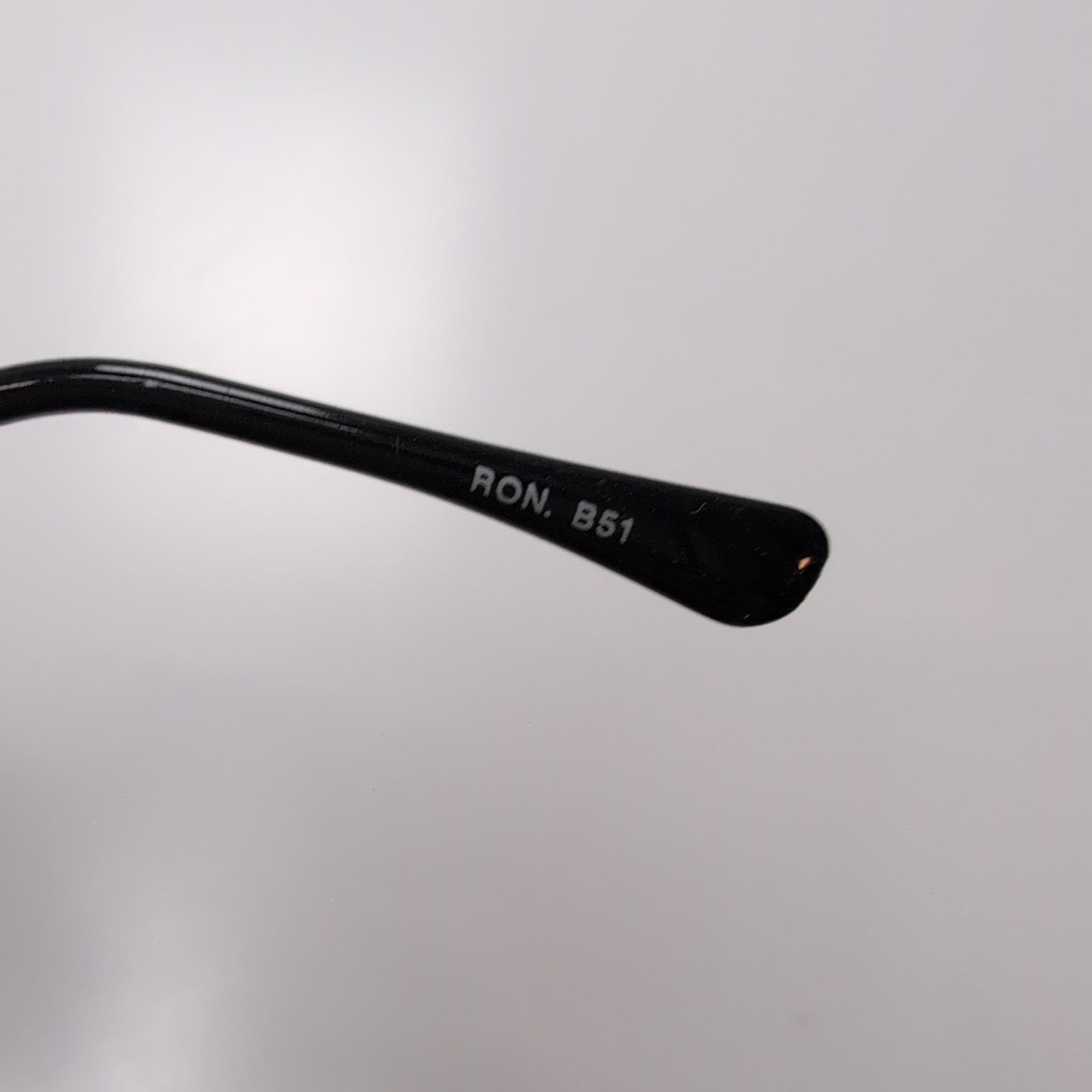 Lunettes de soleil Y2K Branche fine Acier Brossé Ovale