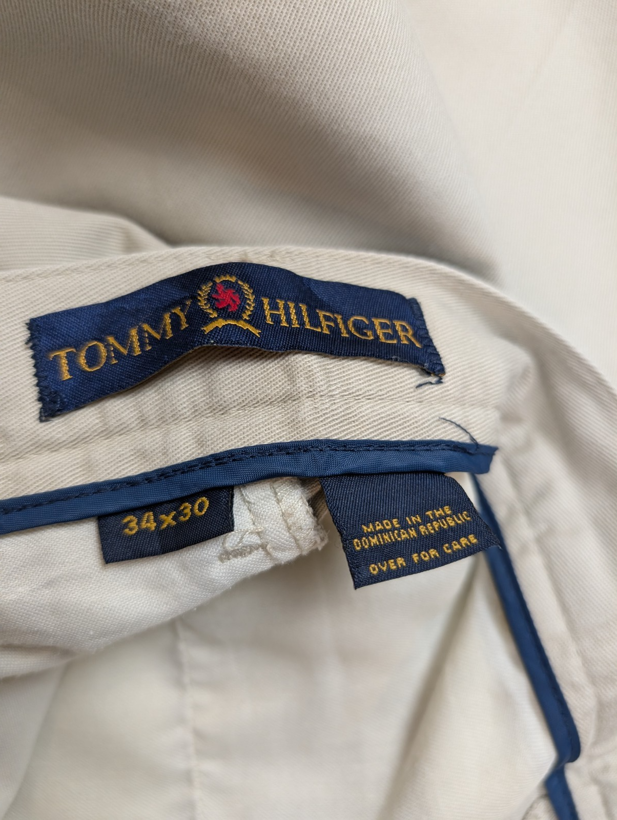 Pantalon Chino Vintage TOMMY HILFIGER Crème ⚓ Coupe Cropped (Courte) W34 (42)