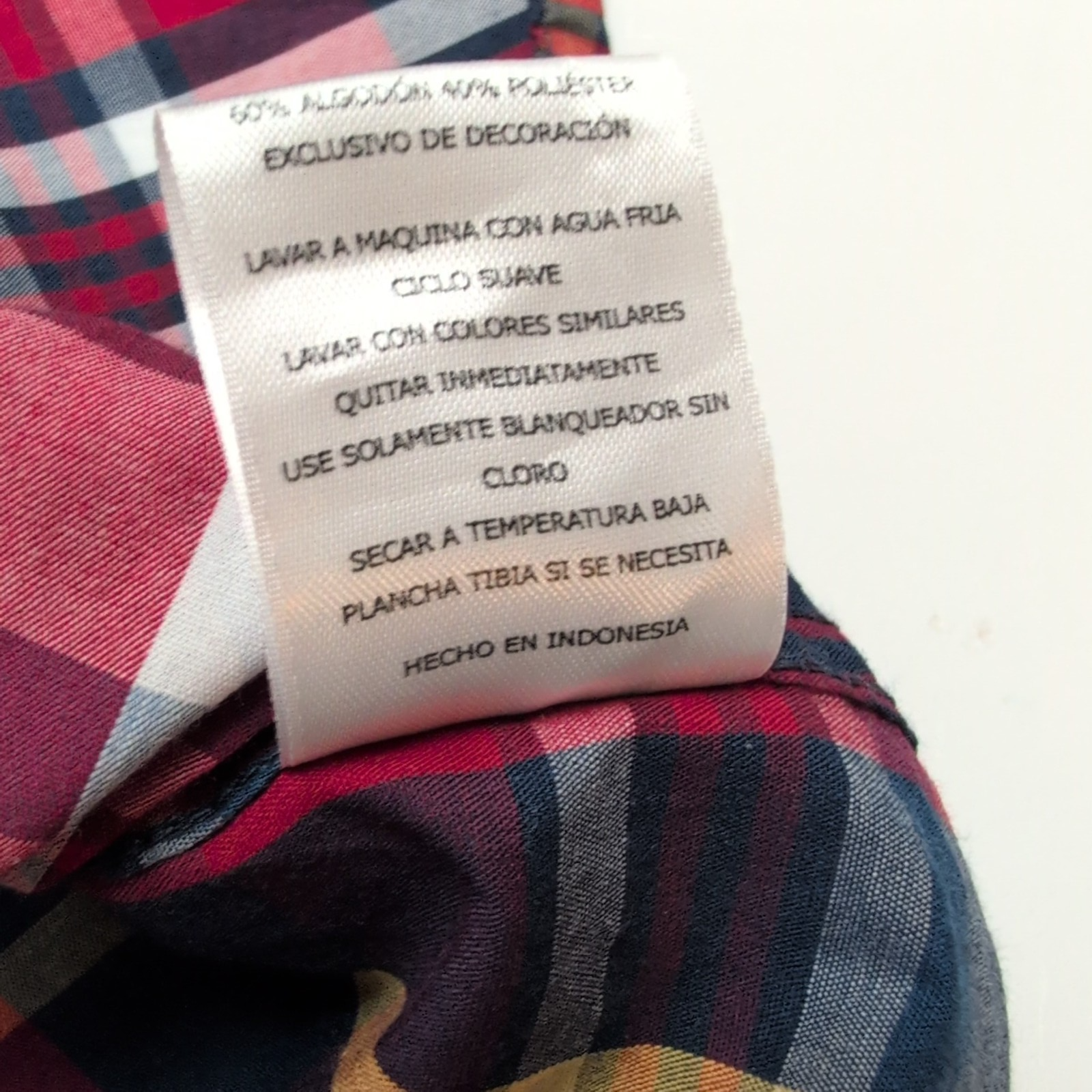Chemise LEVI'S Homme L Rouge et Bleue à Carreaux Jaunes Manches Courtes