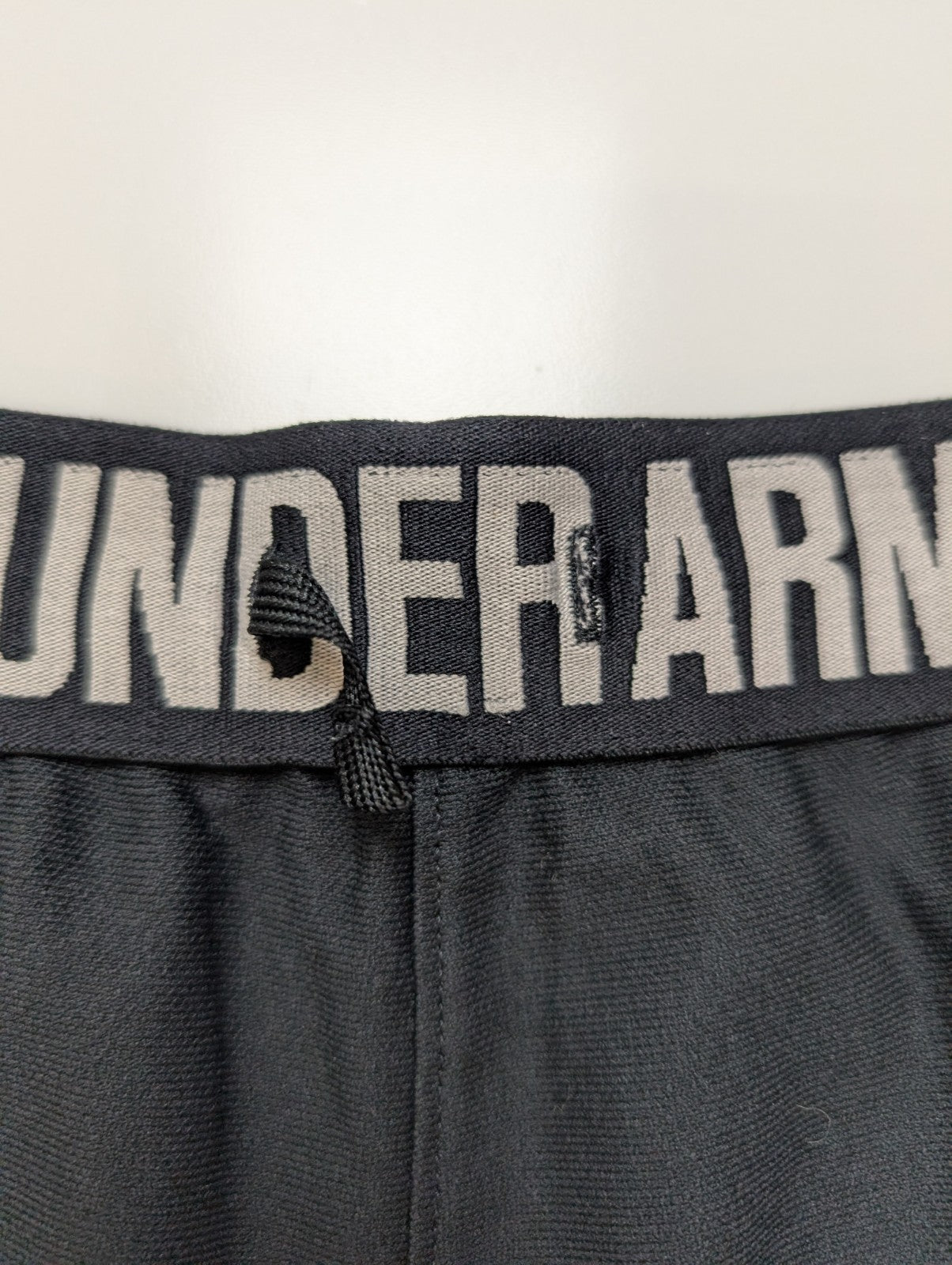Short de sport Under Armour HeatGear Noir Coupe Lâche - Homme Taille S