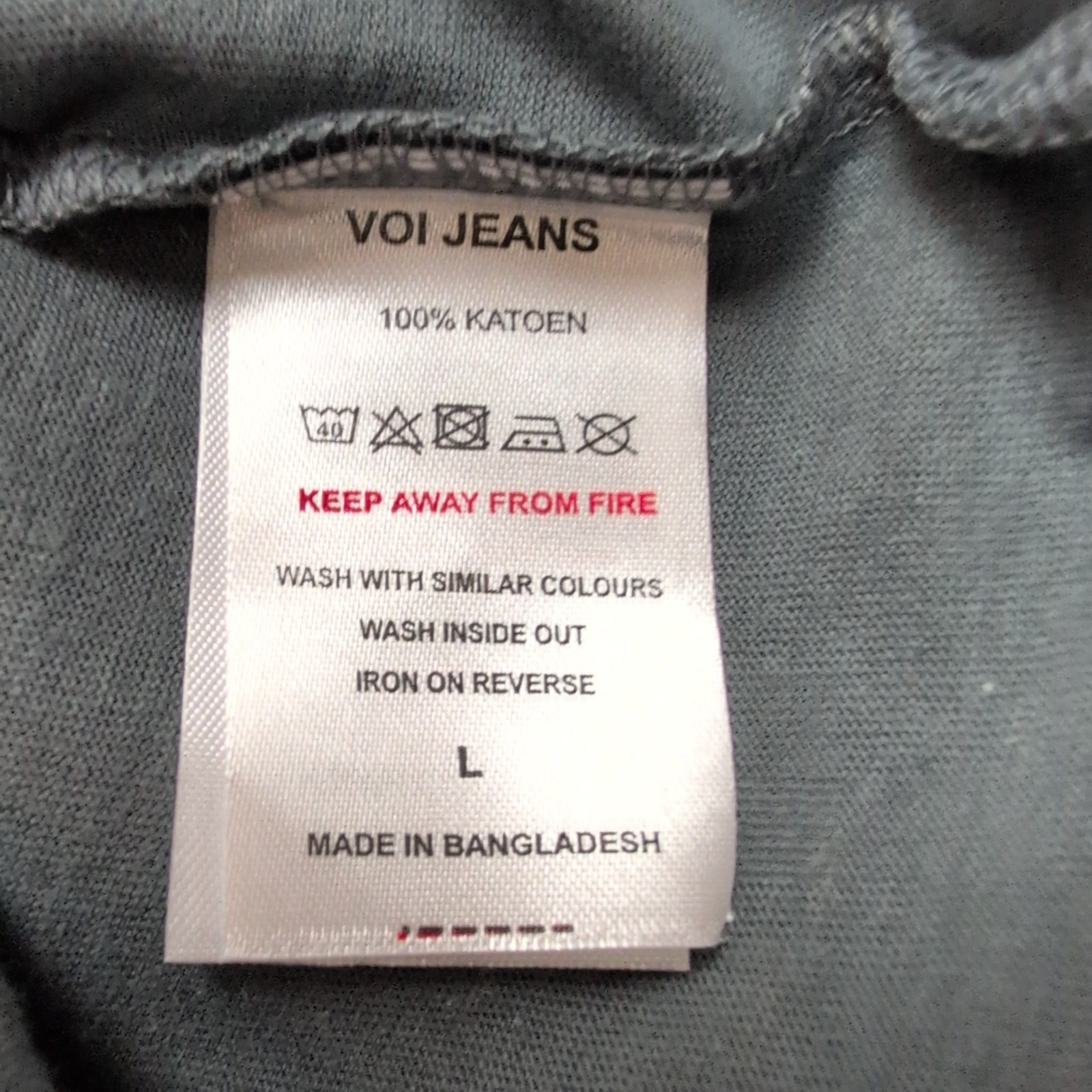 T-shirt VOI Jeans Co Taille L Gris Logo Brodé Doré 100% Coton Neuf Étiquette