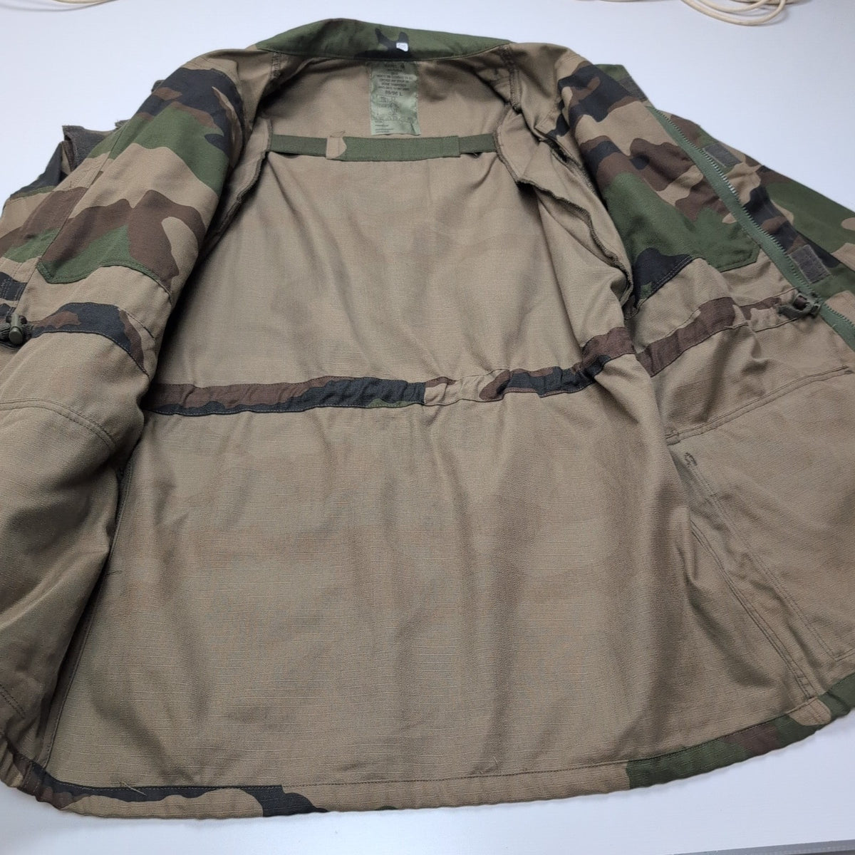 Veste militaire camouflage kaki beige noir Taille L Army Combat Ripstop