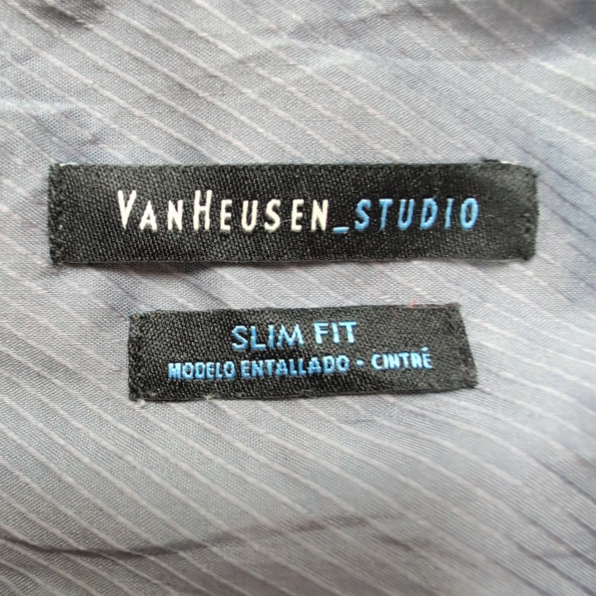 Chemise Van Heusen M L gris foncé rayures gaufrées manches longues coton
