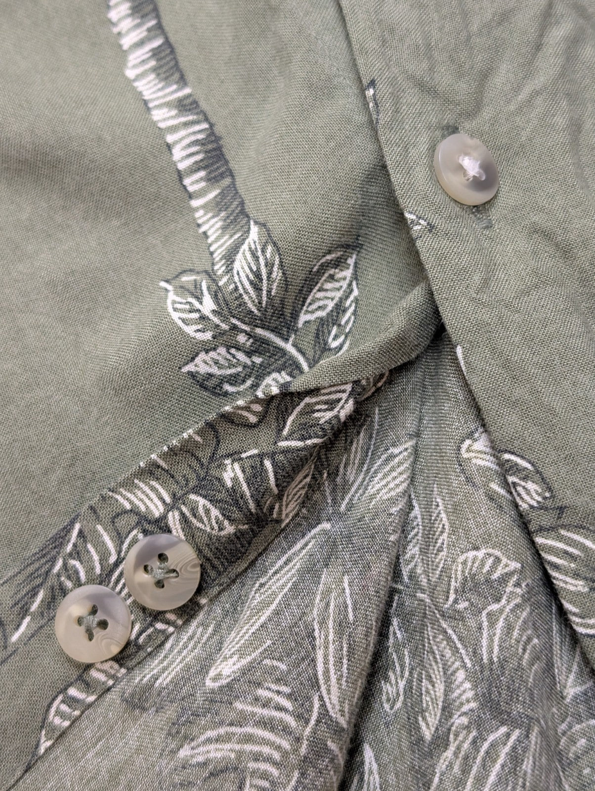 Chemise Hawaïenne CROFT & BARROW Kaki Motifs Palmiers - Taille L