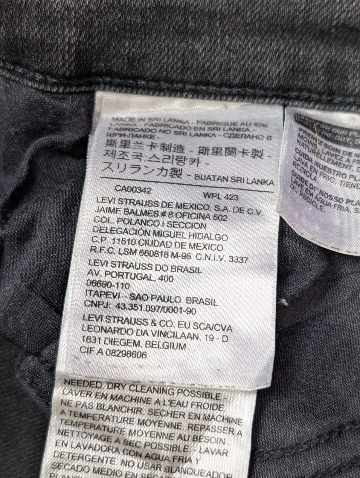 Jean Levi's 505 Femme Noir Straight Ultra Stretch W32 L34 T42 Vintage 🌟👖