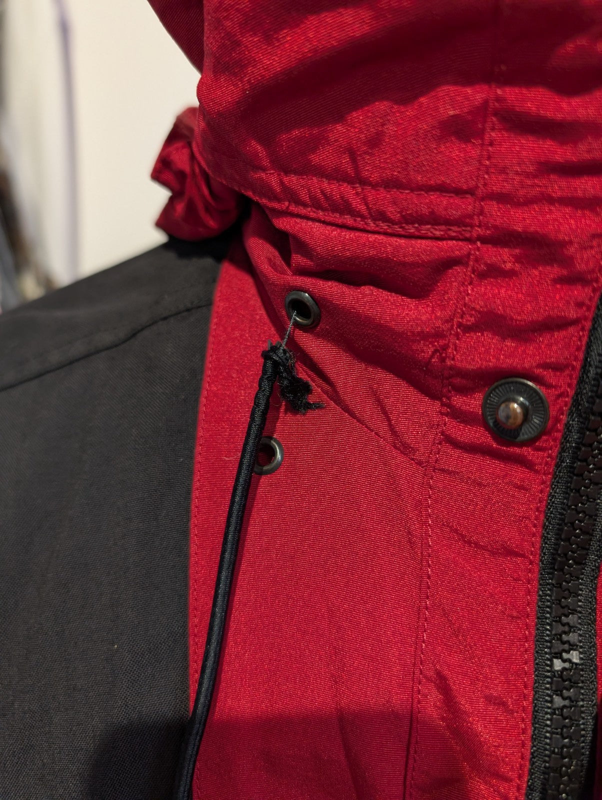 Veste Technique The North Face TNF Vintage L Rouge Noire Manteau Capuche
