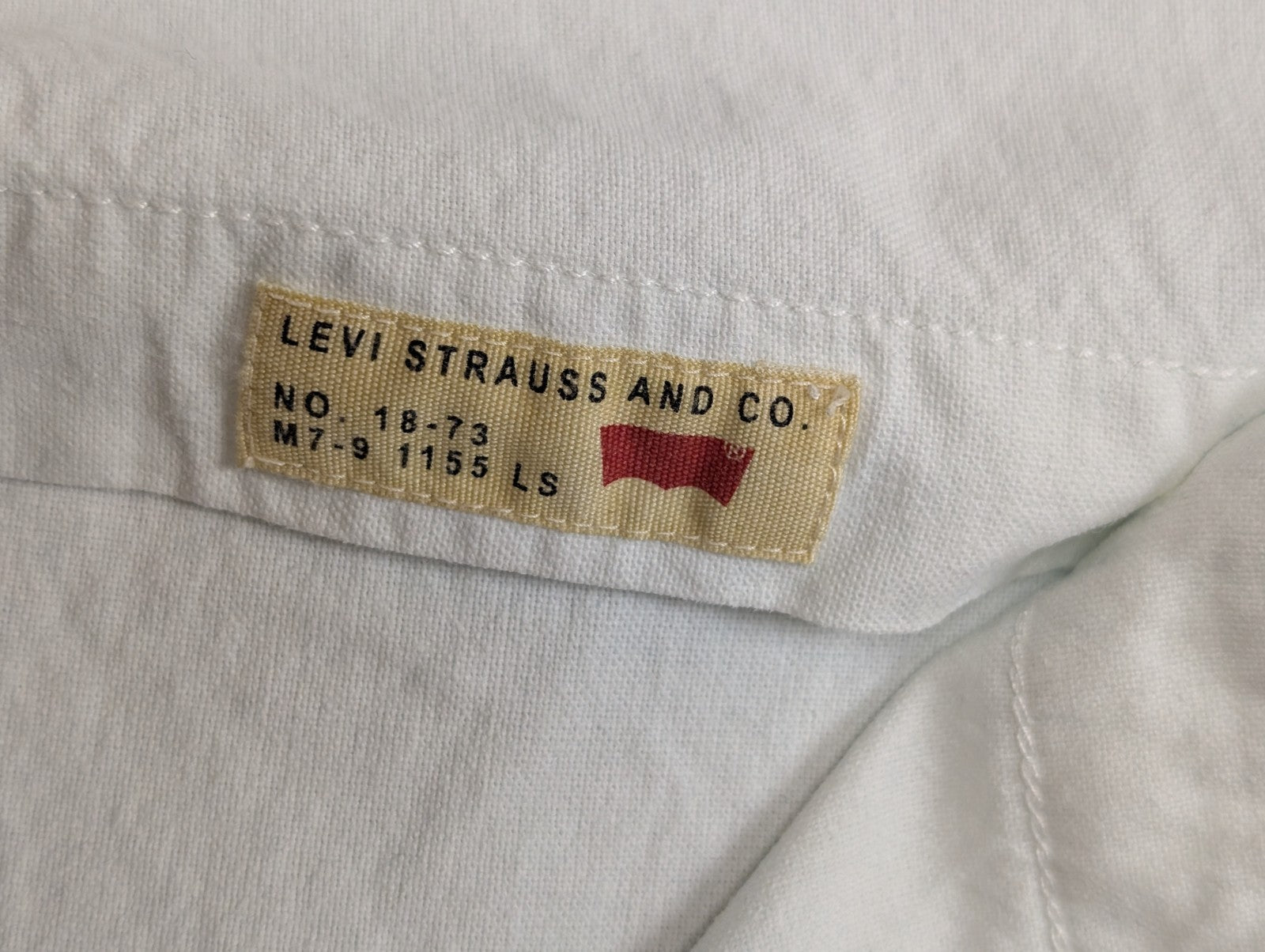Chemise Levi's Blanche Coupe Slim Fit Manches Longues Taille L