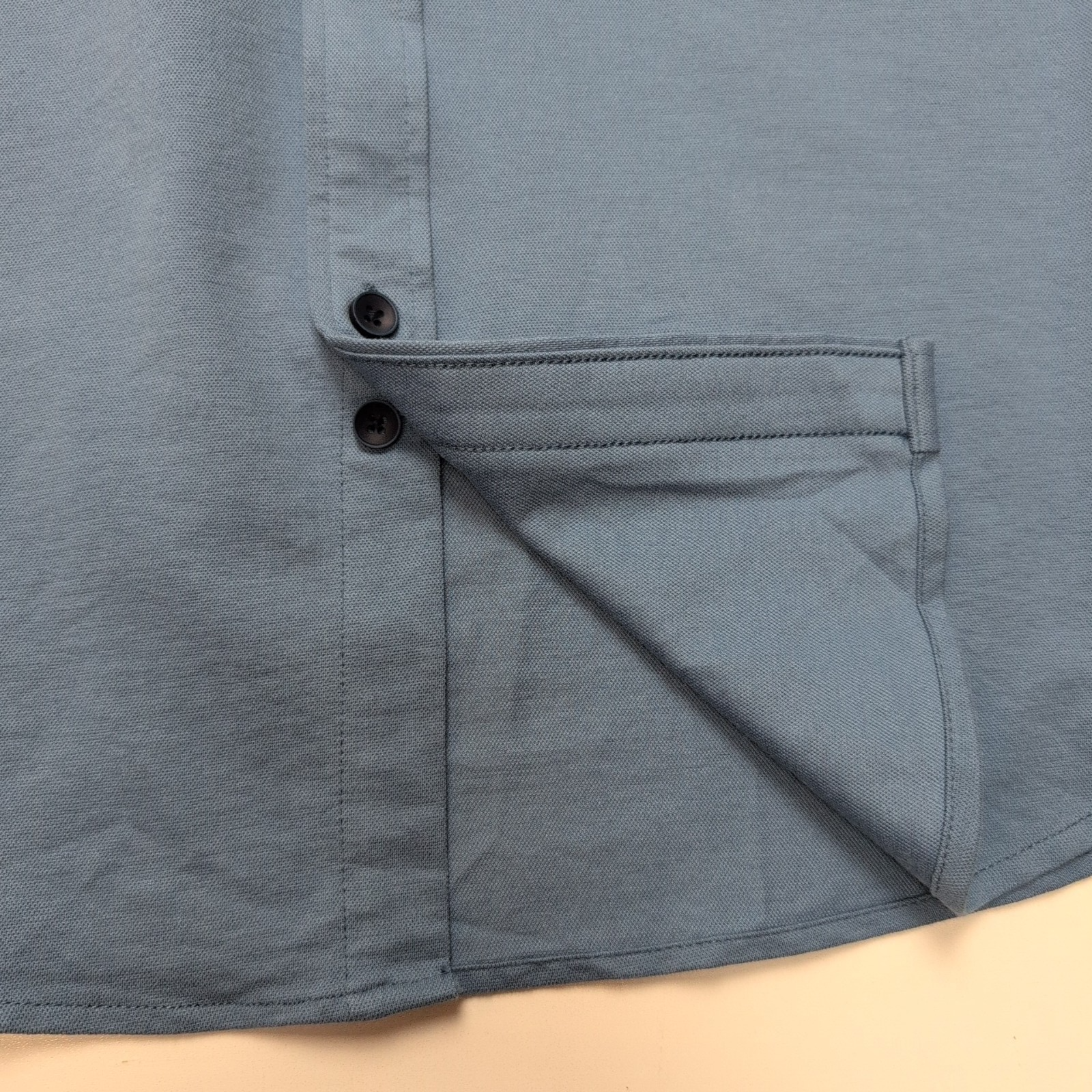 Chemise Rue Saint-Patrick Montréal L Bleu Stretch Neuve Étiquette Easy Care