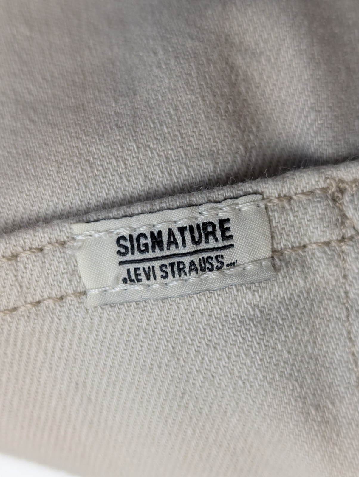 Jean Levi's Signature Héritage High Rise Loose Straight Stretch Blanc Cassé T48