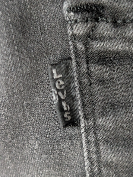 Jean Levi's Femme Noir Classic Bootcut Ultra Stretch W30 L30 T38 Vintage