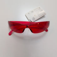 Lunettes de soleil teintées rouge style Y2K rectangle enveloppantes 🚩