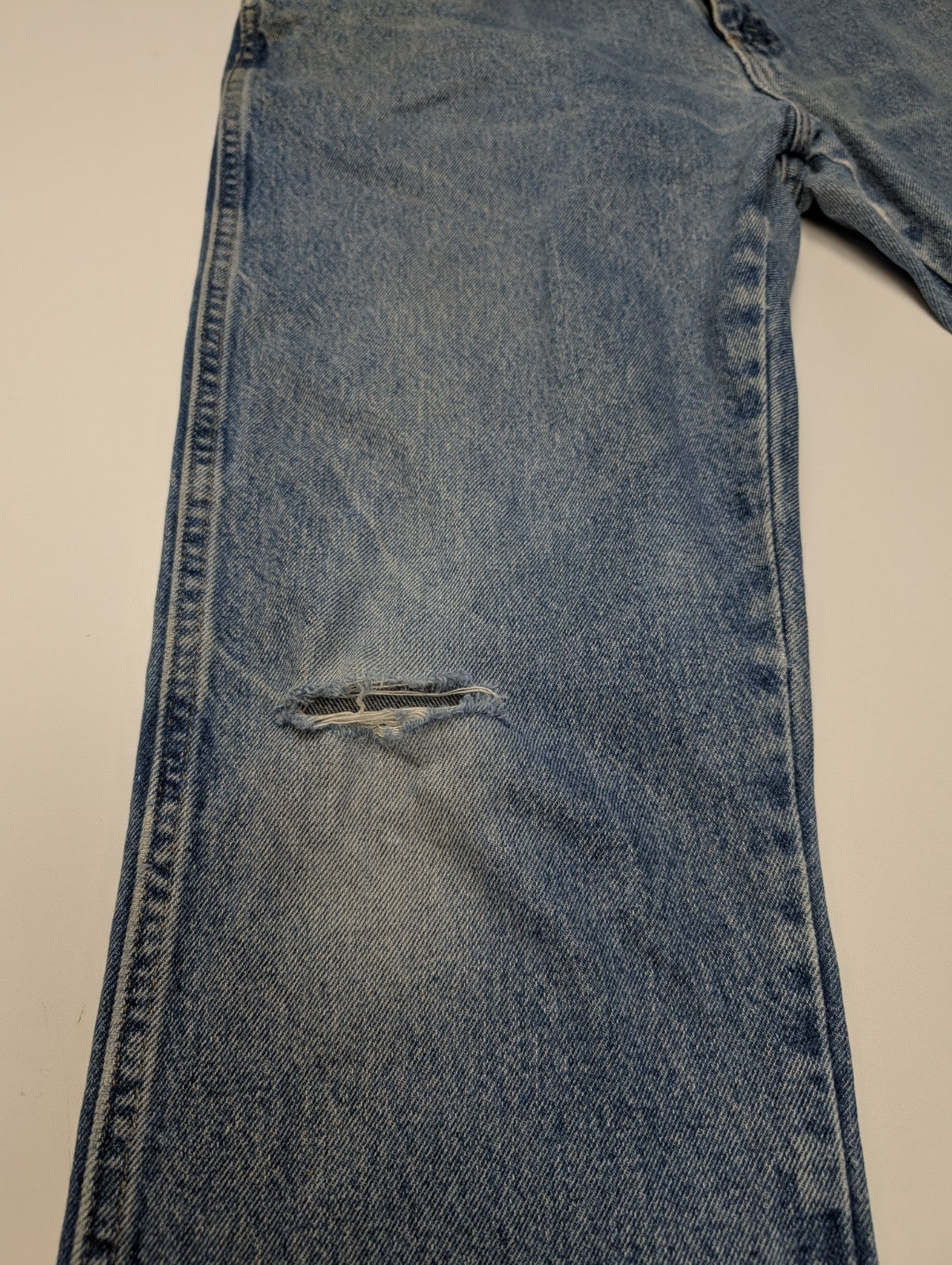 Jean Wrangler Homme Vintage Bleu Style Grunge Distressed Genou Troué W36 L31