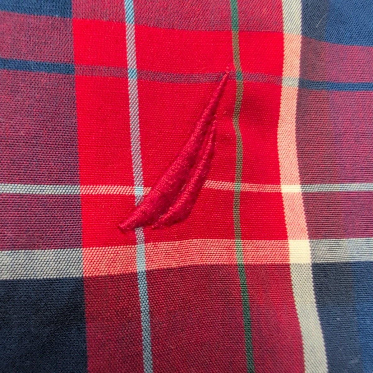Chemise Nautica XL Made in Mauritius Carreaux Rouge Bleu manches longues