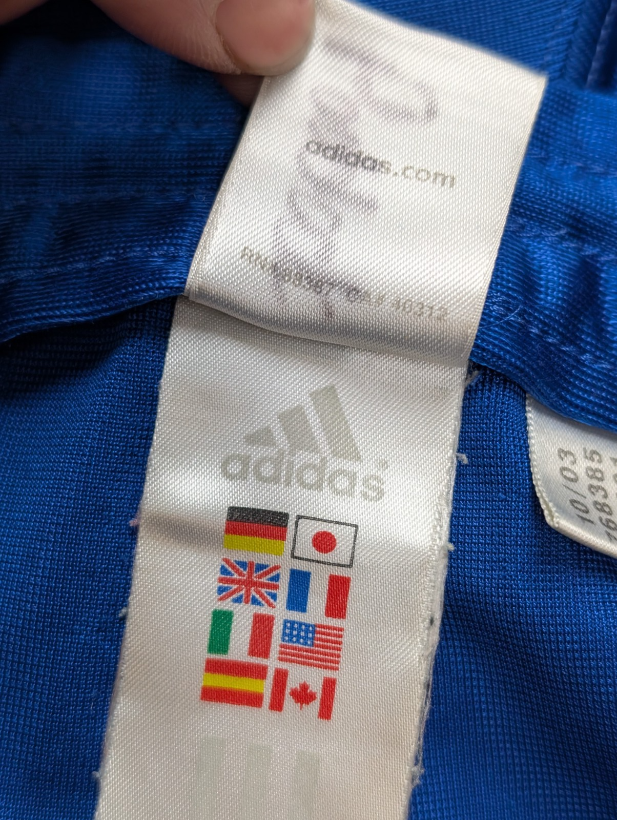Short Sport Adidas Vintage Bleu Brillant Satiné Taille 14-16 ans
