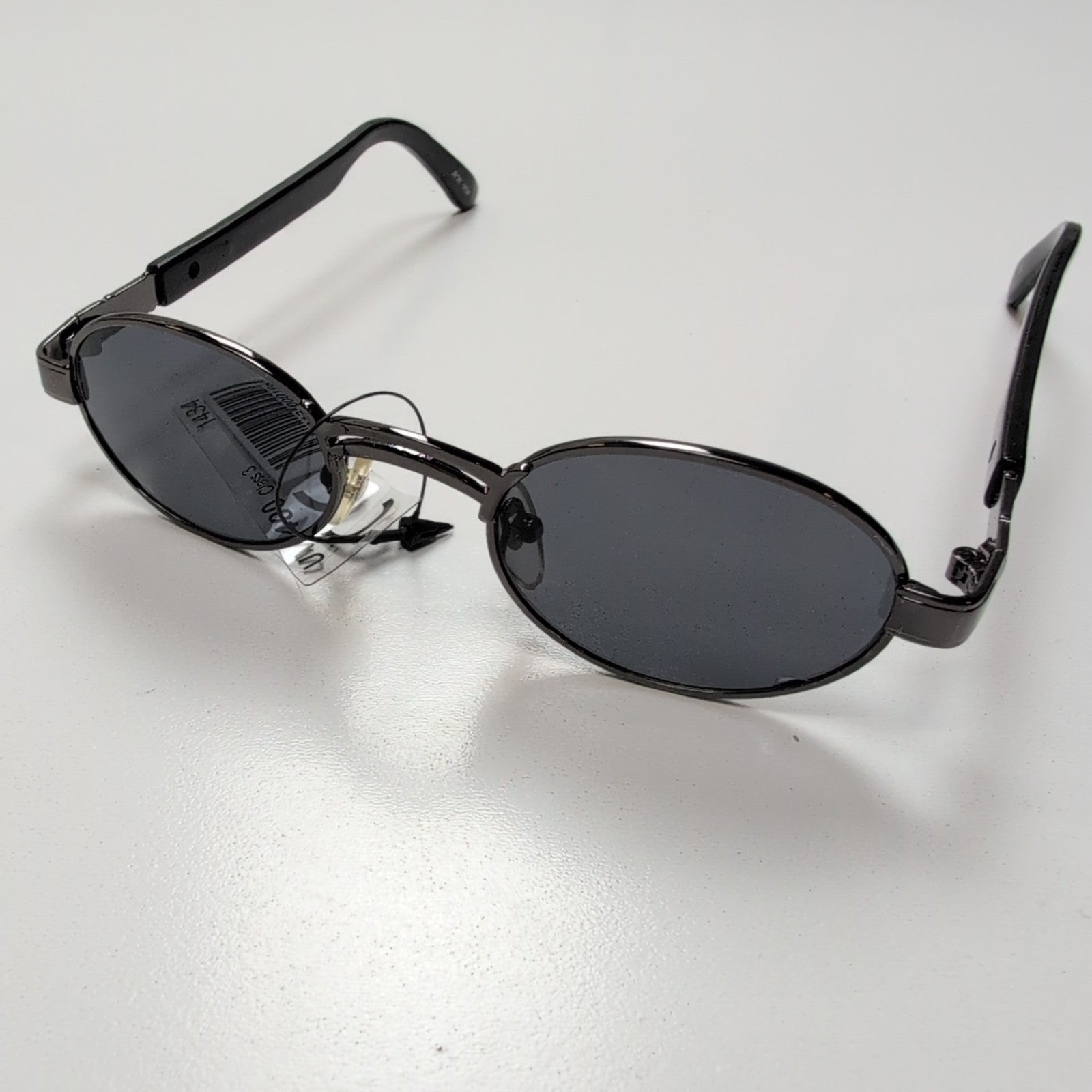 Lunettes de soleil Y2K Rétro Chic Ovales Branches Larges noir brillant