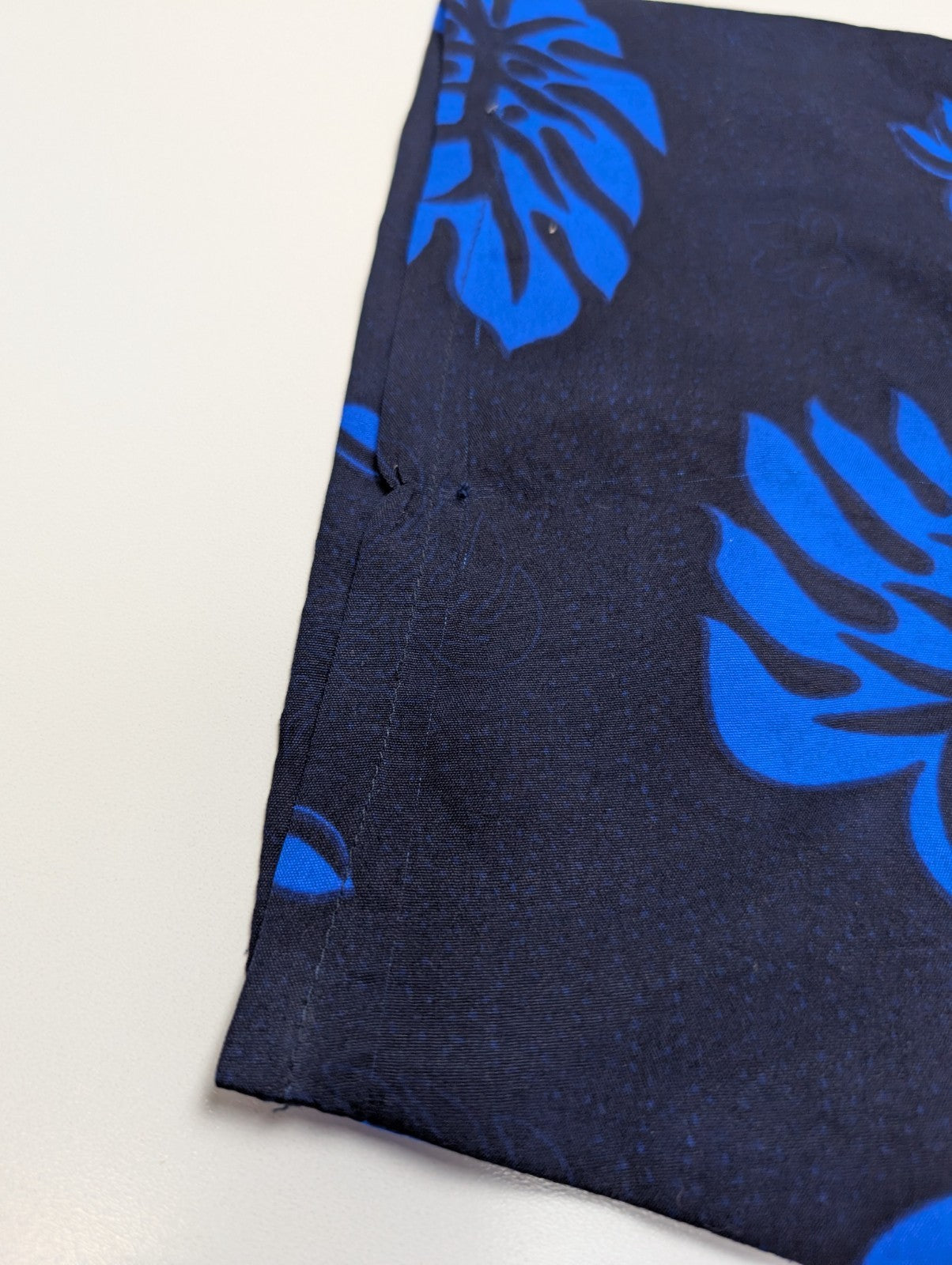 Chemise hawaïenne Création perroquets bleue manches courtes taille L #714 hawaii