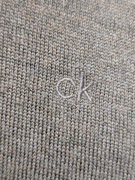 Pull CALVIN KLEIN Col V 100% Laine Mérinos Extra Fine Kaki Homme XL/XXL