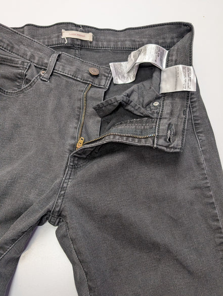 Jean Levi's Femme Noir Classic Bootcut Ultra Stretch W30 L30 T38 Vintage