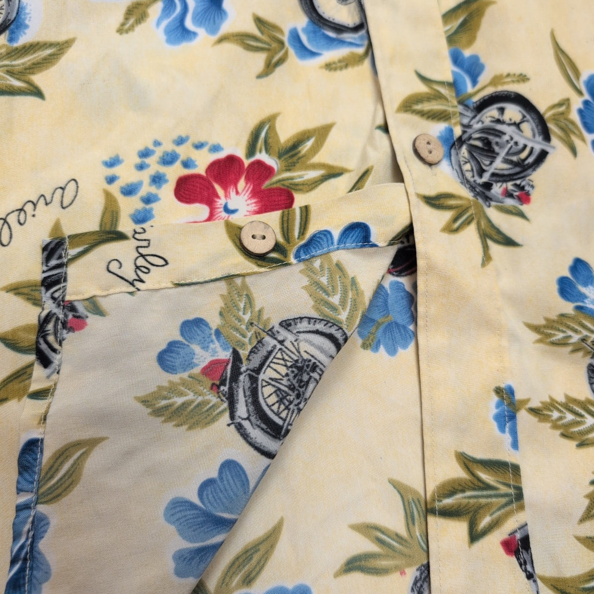 Chemise Hawaïenne East Island Surf XL Jaune Moto Feuillage Boutons Bois