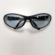 Lunettes de soleil Kakiko Y2K branche large noir mat miroir 🌪️