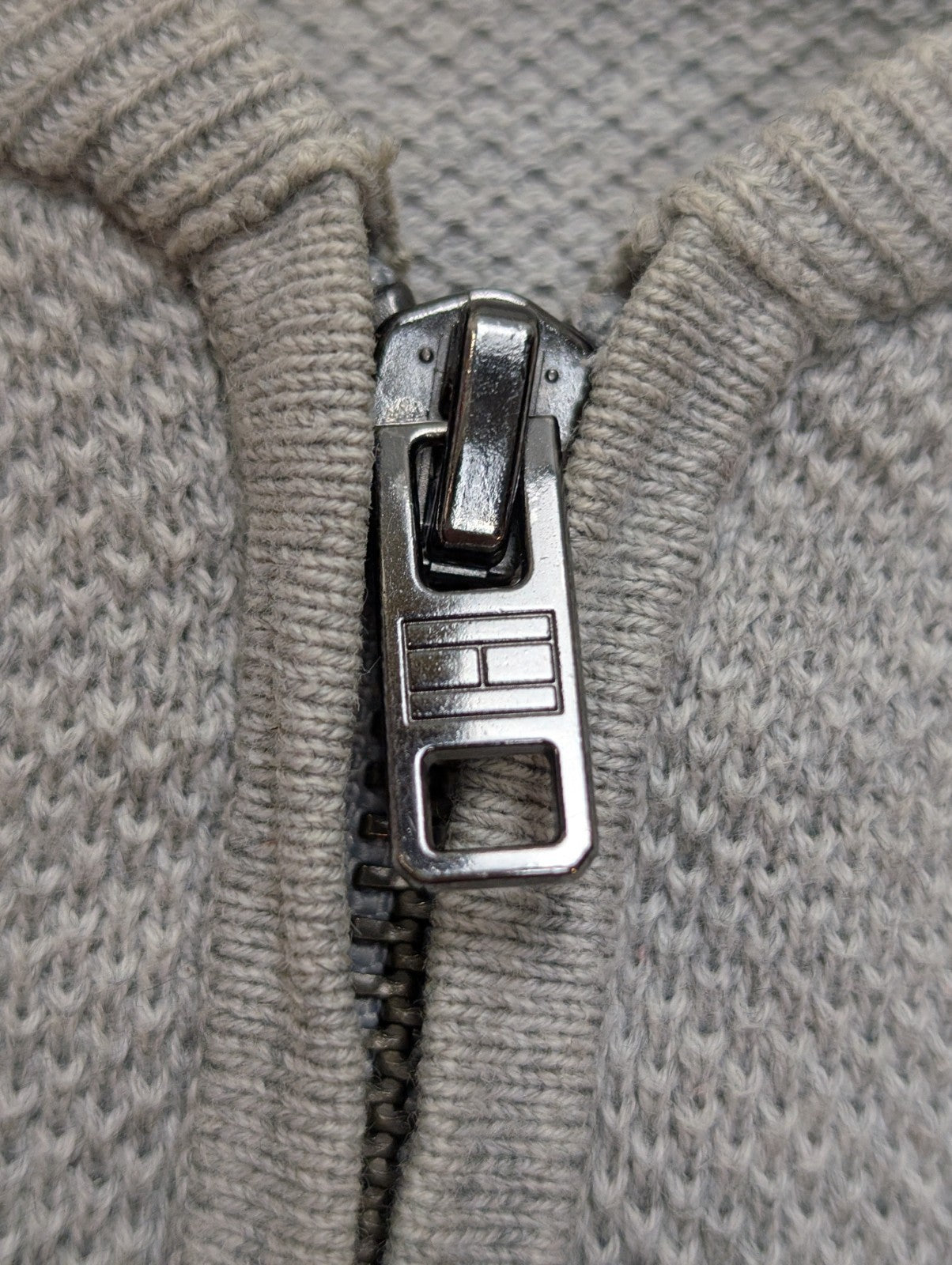Gilet Tommy Hilfiger Vintage Gris Zippé Coton Premium - Taille M