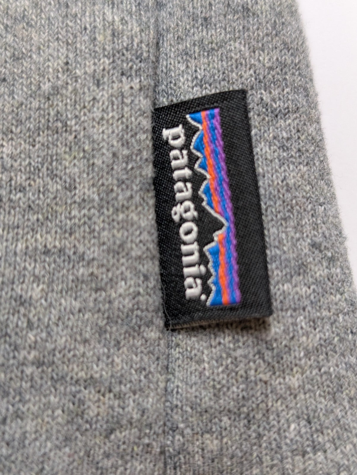 Sweat Patagonia Gris Col Rond Imprimé Bordeaux M