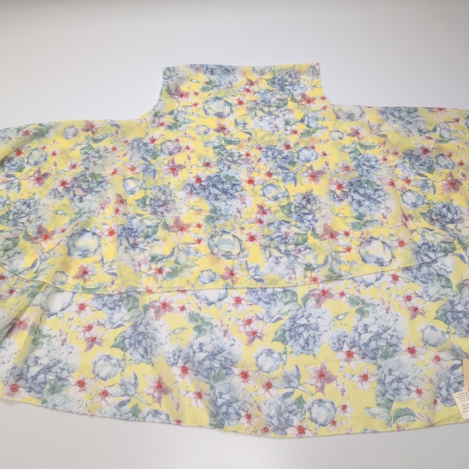 Étole Cape L.I.B New York Femme Jaune Fleurie Voile Léger Shrug