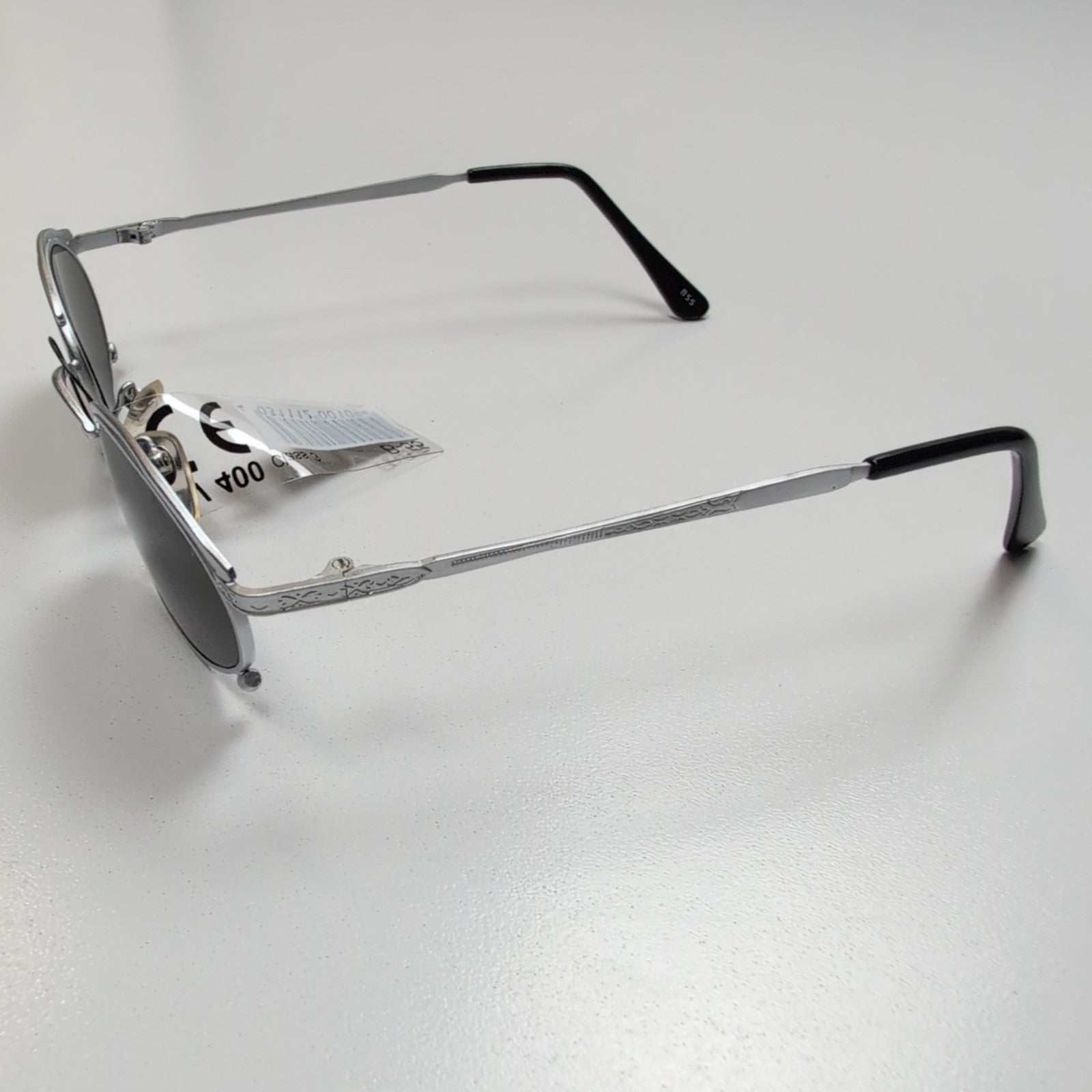 Lunettes de soleil Y2K Style Rétro Minimaliste Branche Fine métal gris