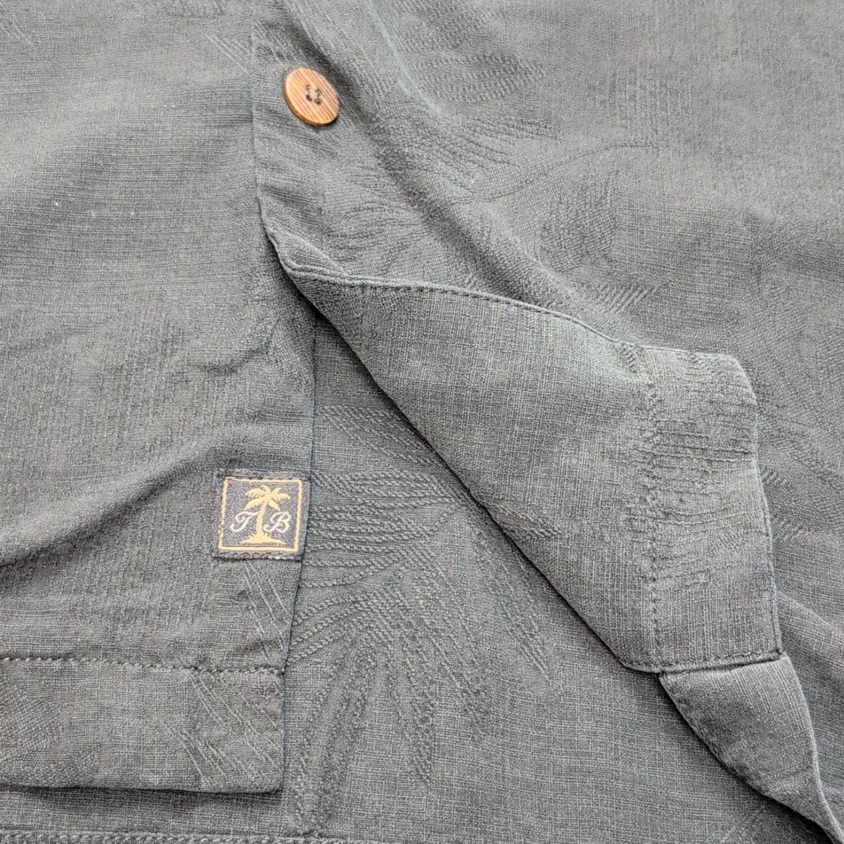 Chemise hawaïenne Tommy Bahama Original Fit LG noire 100% soie gaufrée