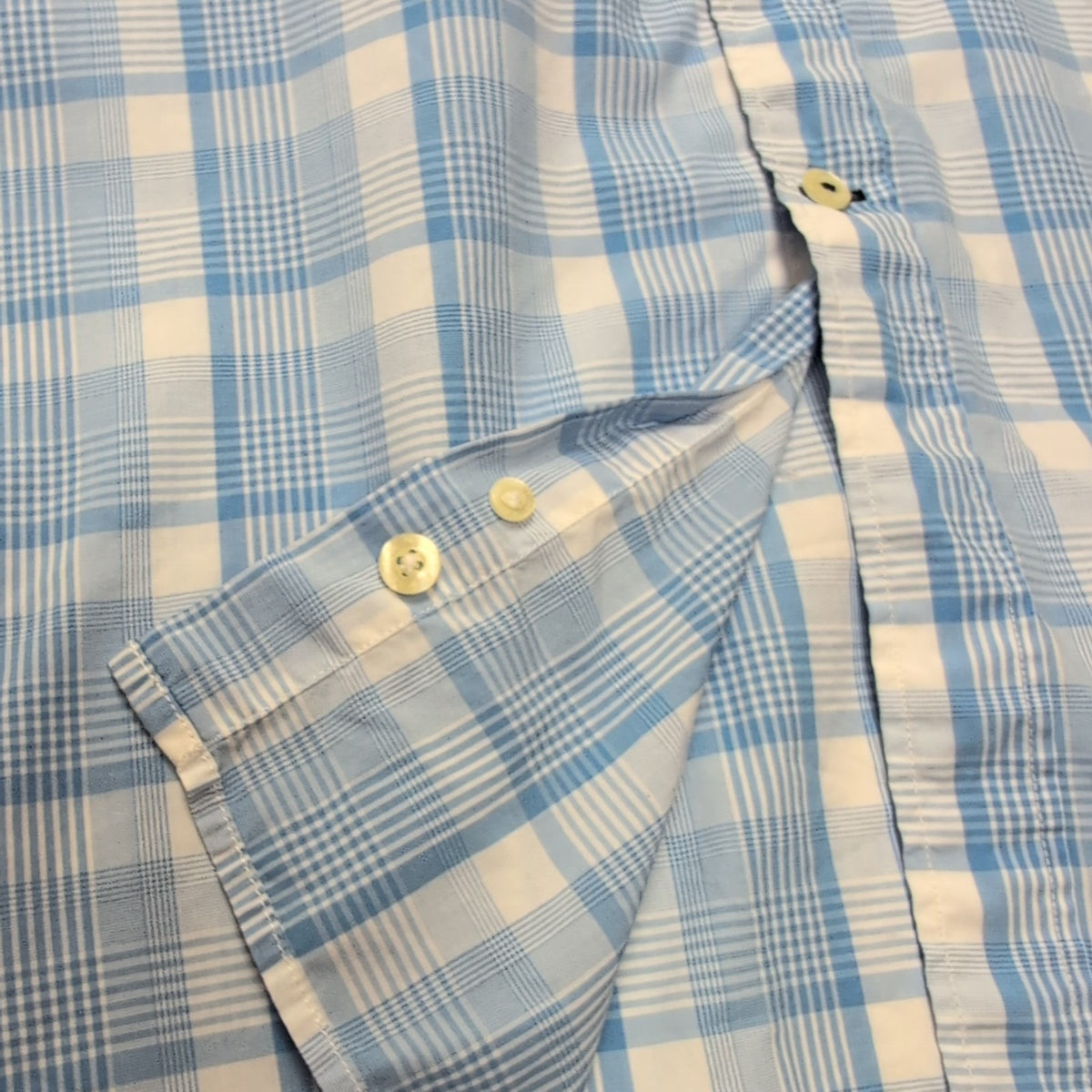 Chemise nautica bleu à carreaux Manche courte Taille XL Une poche logo bred bleu