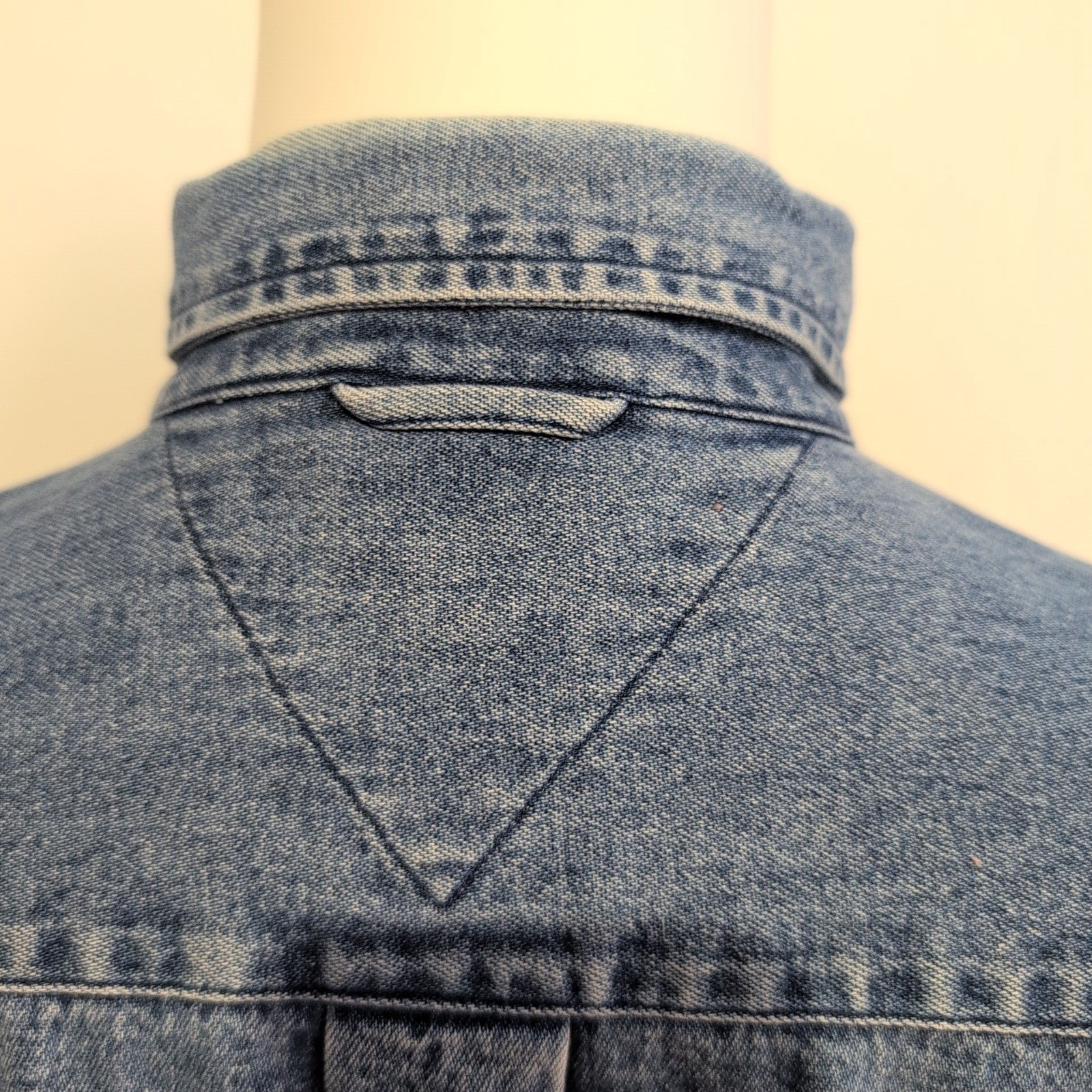 Chemise TOMMY HILFIGER Tommy Jeans en Jean avec Poche Manches Longues - Taille L