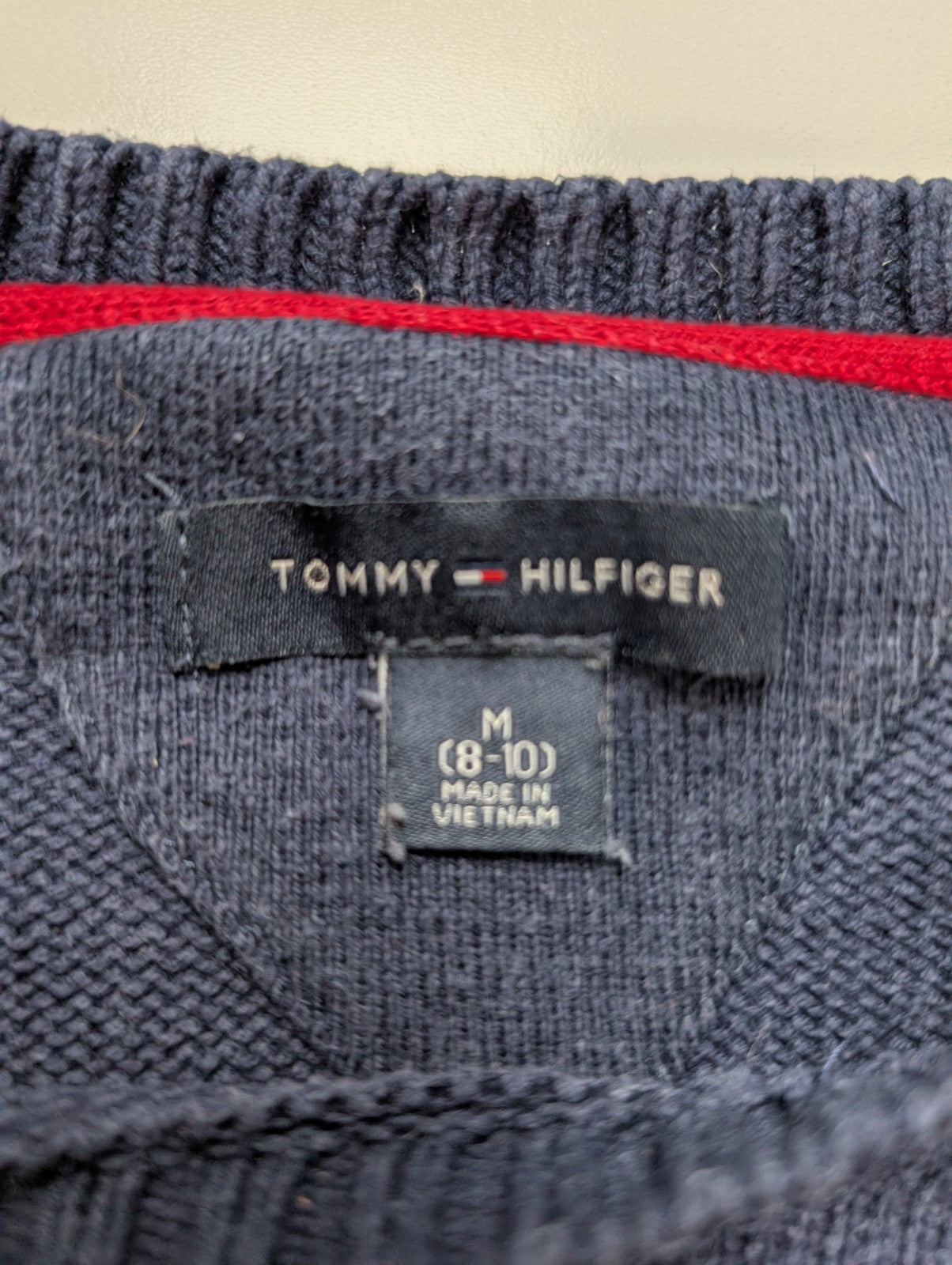 Pull Tommy Hilfiger vintage bleu marine garçon taille M (8-10 ans)