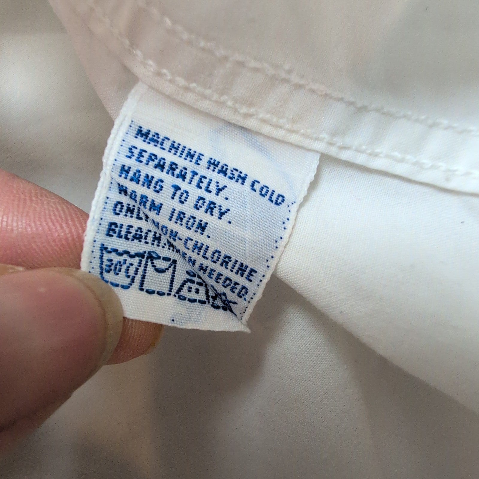 Chemise Tommy Hilfiger Vintage Blanche Écusson Brodée Taille M