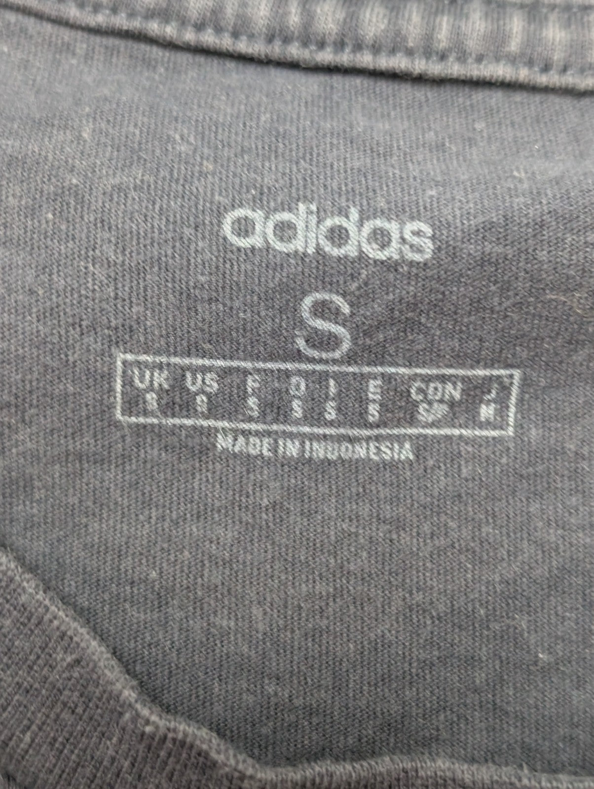 T-Shirt Adidas Bleu Marine - Taille S Homme - Très Bon État - Sportswear