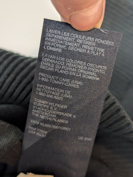 Pull Tommy Hilfiger Col V Noir Profond - Taille XL / 2XL