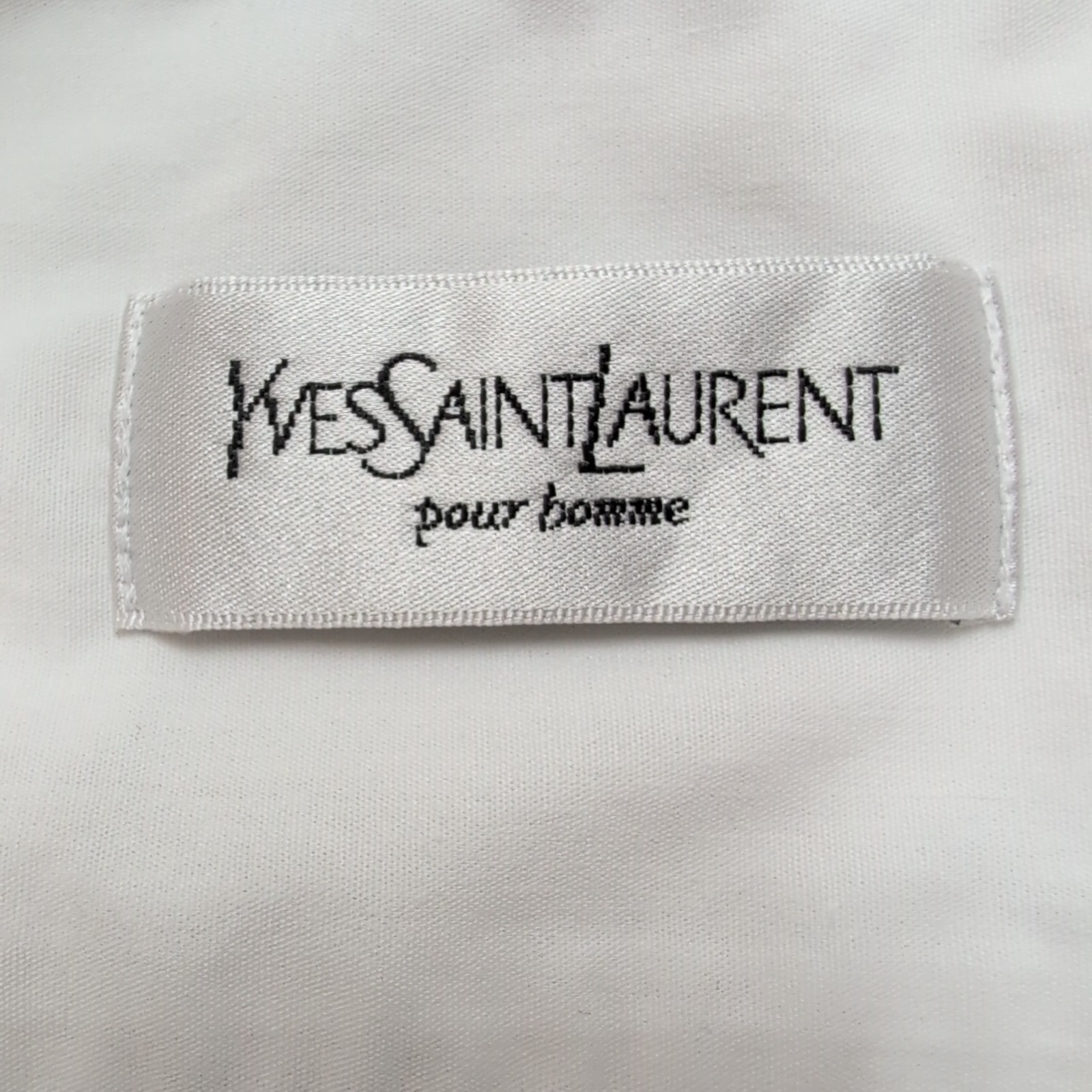 Chemise Yves Saint Laurent XL Blanche Logo Brodé Manches Courtes Poche