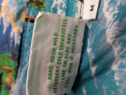 Chemise hawaïenne Pineapple Moon palmiers manches courtes taille M