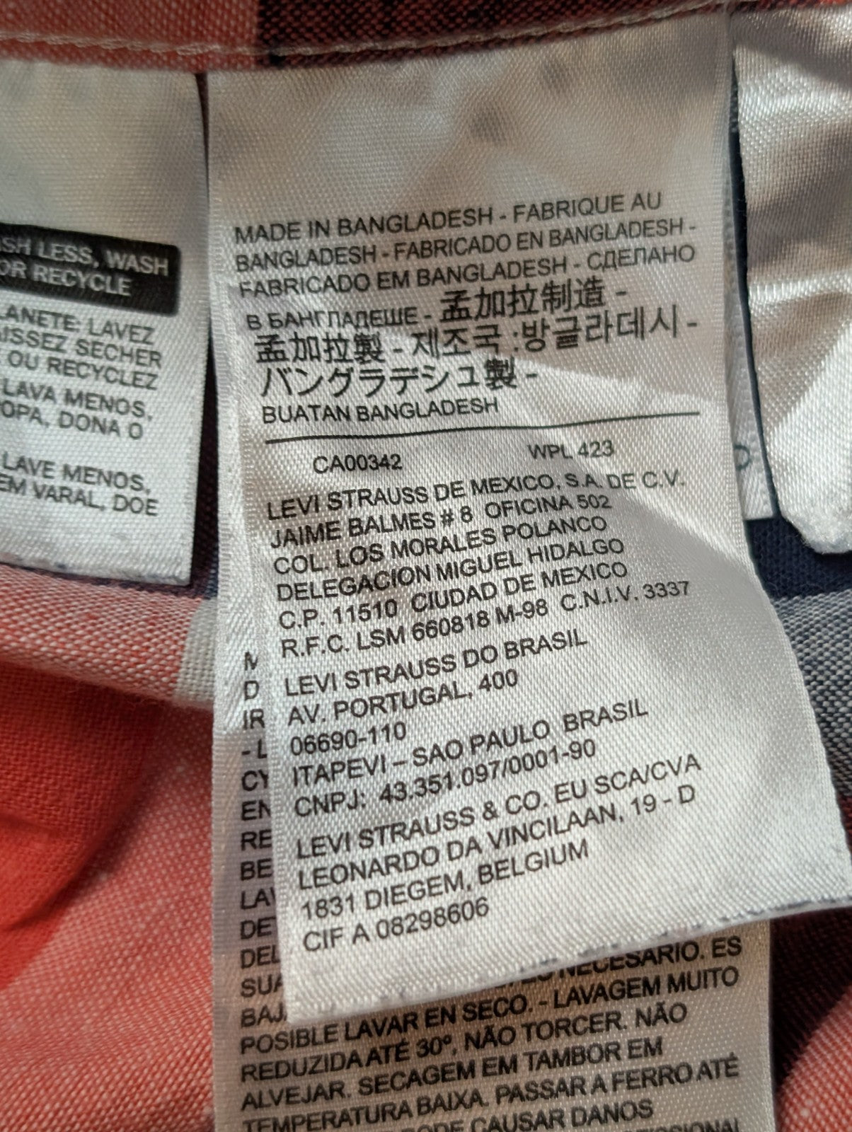 Chemise Levi's à Carreaux Rouge Blanc Bleu - Effet Lin Manches Longues T.XL