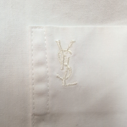 Chemise Yves Saint Laurent XL Blanche Logo Brodé Manches Courtes Poche