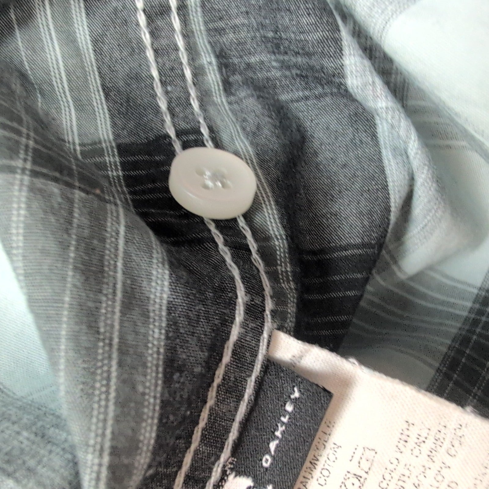 Chemise Oakley M Gris Carreaux 100% Coton Manches Courtes Logo Brodé