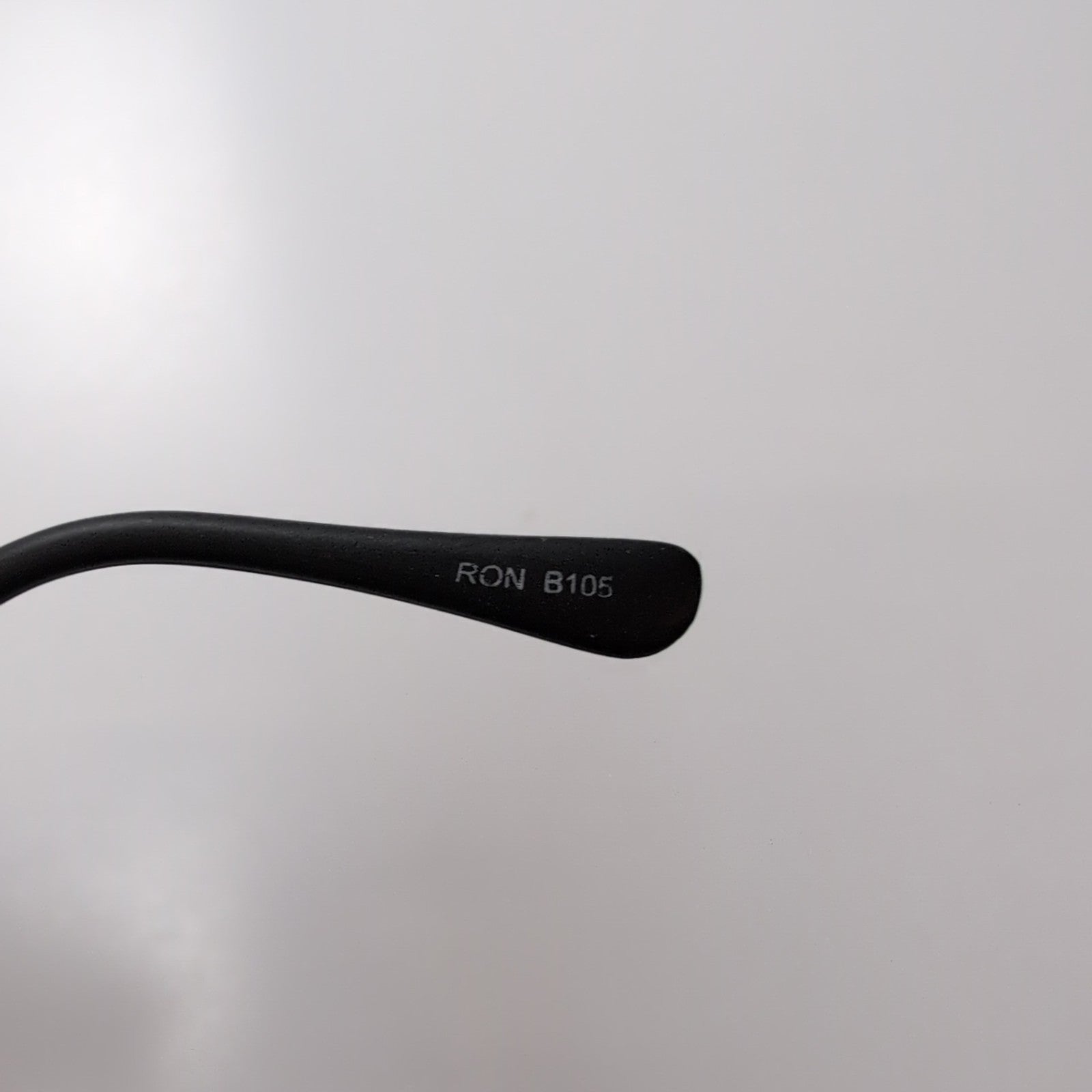 Lunettes de soleil Y2K Cyber Minimaliste Teintées Bleu Branches Fines Métal